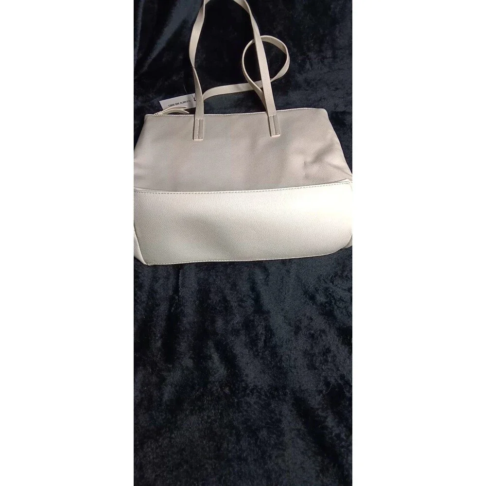 NWT! Elizabeth and James Large Vegan Leather Tote Bag  Cream Ivory Zip Top... - Picture 12 of 16